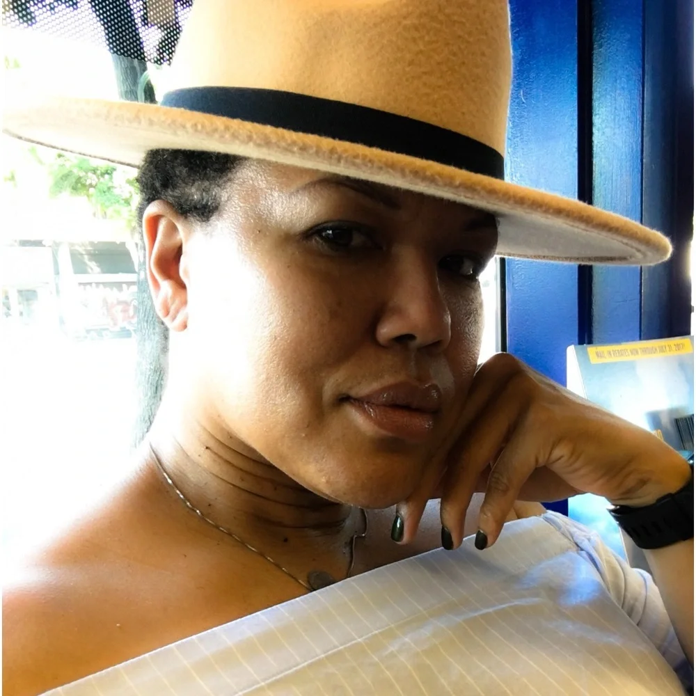 Custom Queen Fedora - Picture 4 of 9